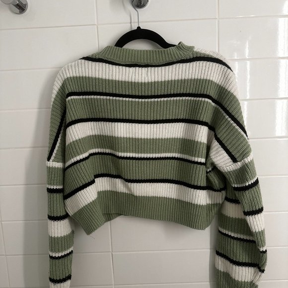 Princess Polly Alton Sweater - Green/White - Picture 2 of 4